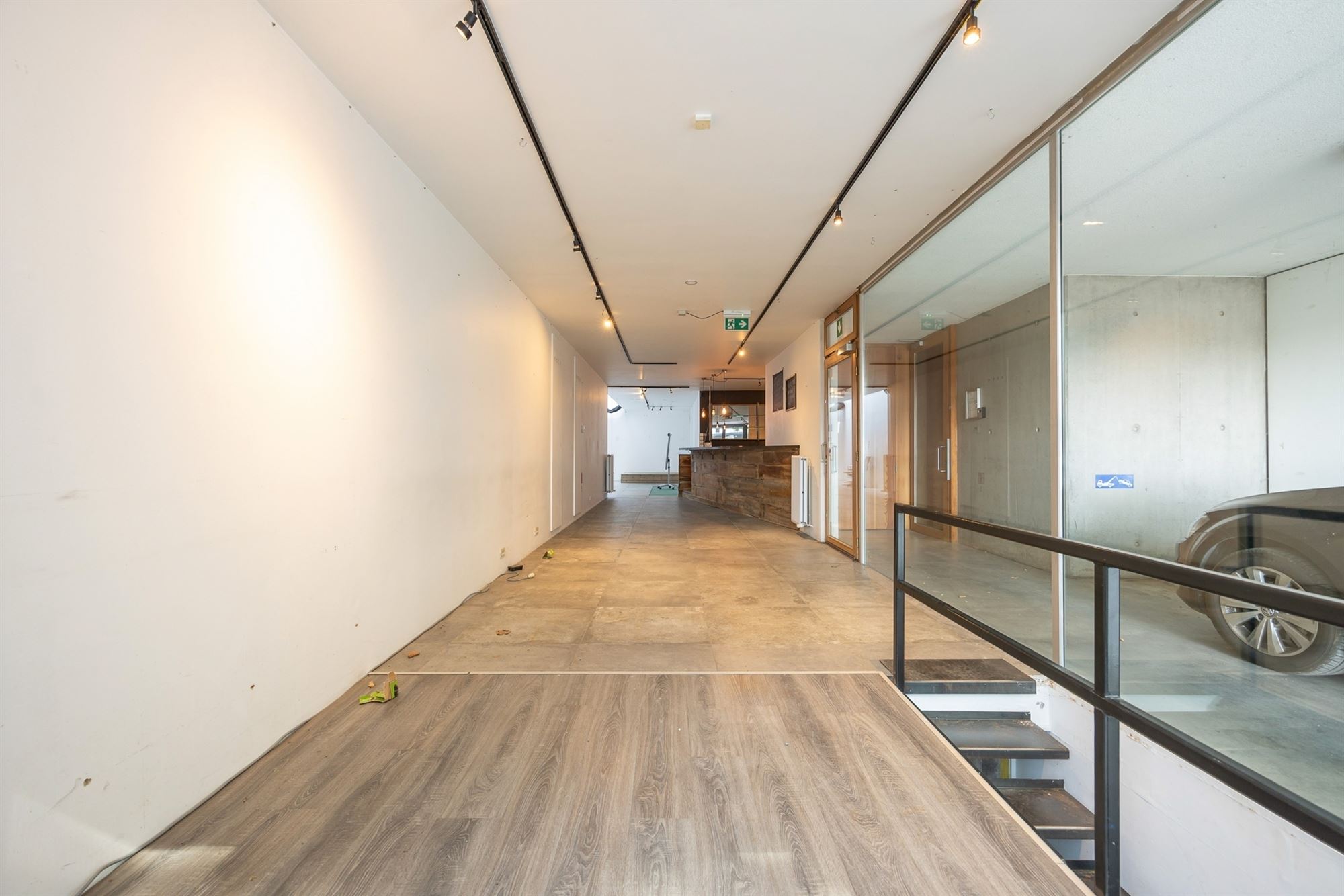 Handelsgelijkvloers van 152m² op toplocatie - foto 3