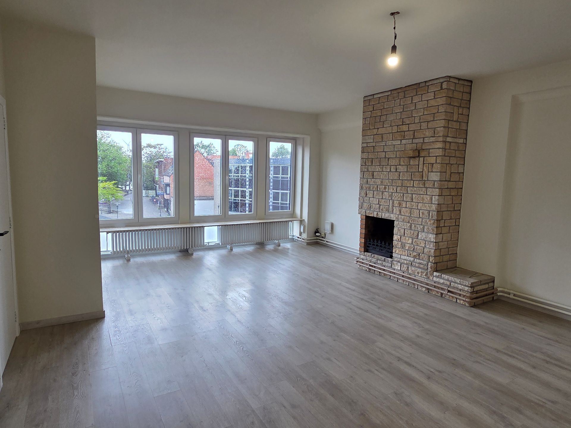 Appartement met 2 slaapkamers en groot terras - foto 2