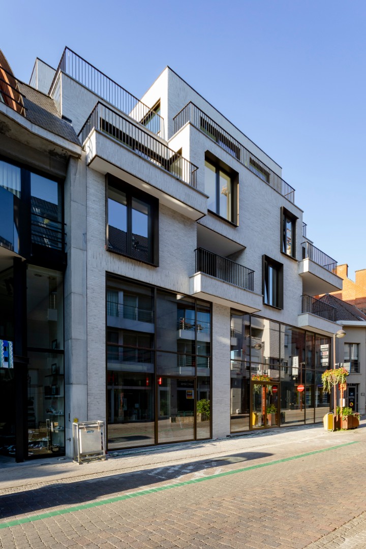 Commercieel pand in Waregem - foto 2