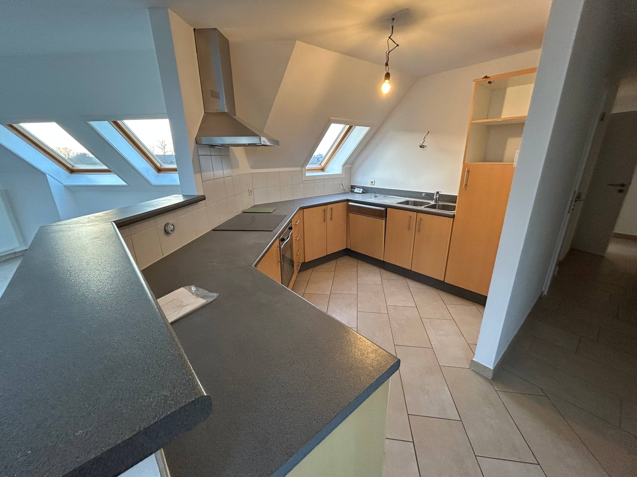 Penthouse met 2 slpk op 4de verdieping te koop - foto 5