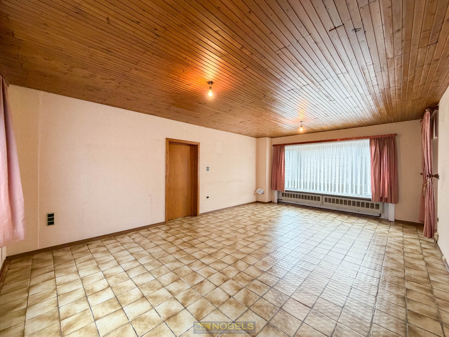 Te koop, Ruime te renoveren gezinswoning met 5 slaapkamers te Ninove! - photo 5