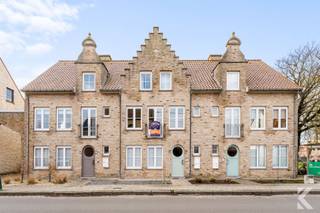CALME, ESPACE ET VUE DÉGAGÉE - APPARTEMENT DUPLEX DE 3 CHAMBRES À COUCHERVous cherchez un endroit où vous pouvez rentrer chez vous dans la paix et...