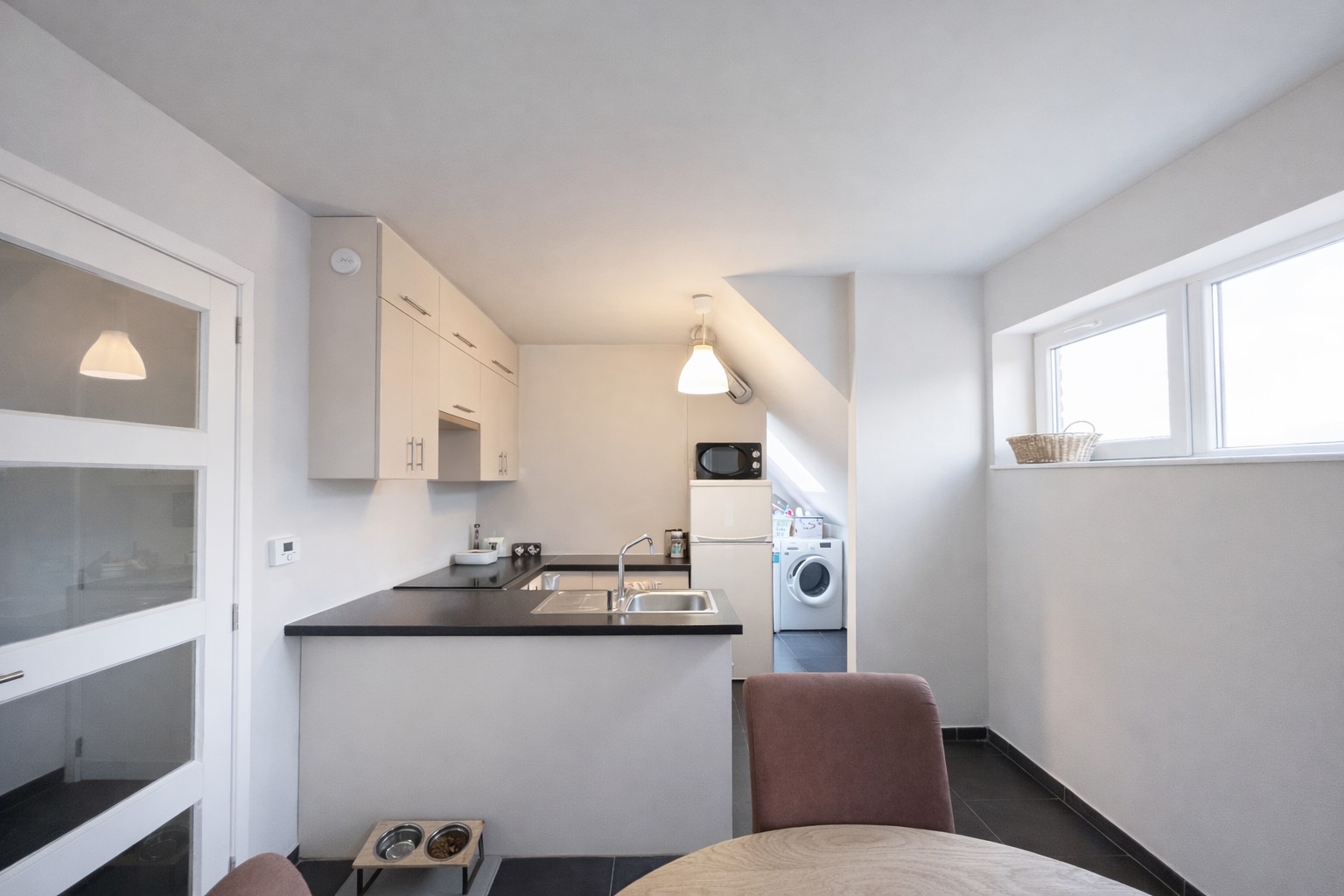 Appartement met 2 slaapkamers nabij dorpsplein Moerbeke - foto 3