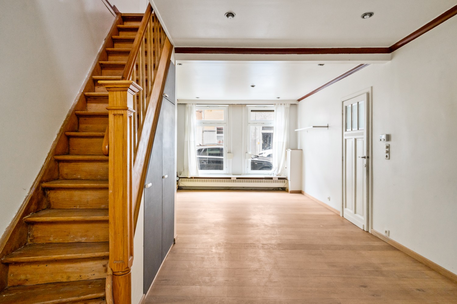 Charmante woning met 2 slaapkamer in het hippe Borgerhout! - foto 2