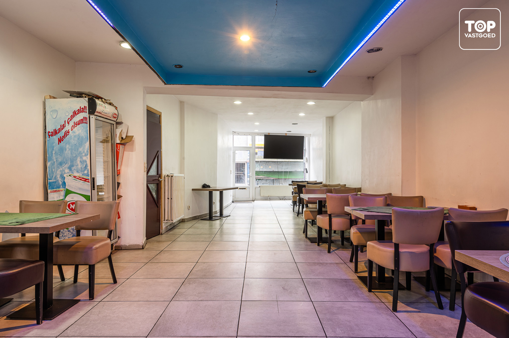 Centraal gelegen (opbrengst) eigendom met verhuurd handelsgelijkvloers en 2-slaapkamer woonst - foto 2