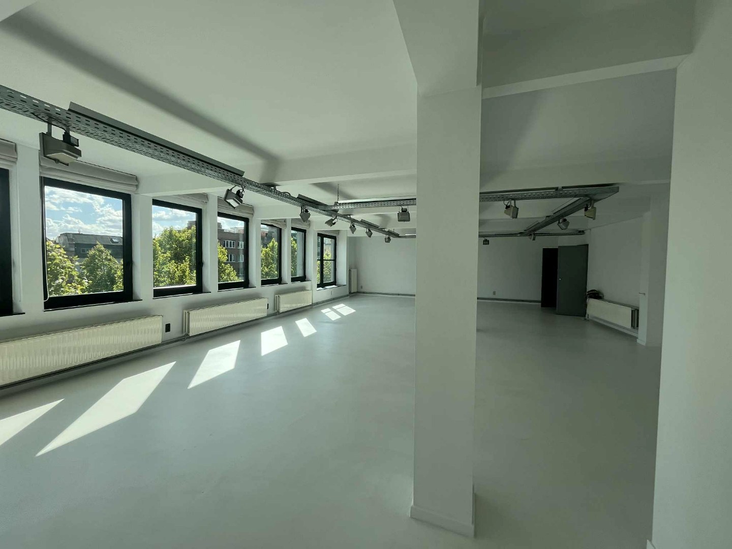 Ankerrui 11-13 - Modulaire Kantoren op 't Eilandje - foto 2