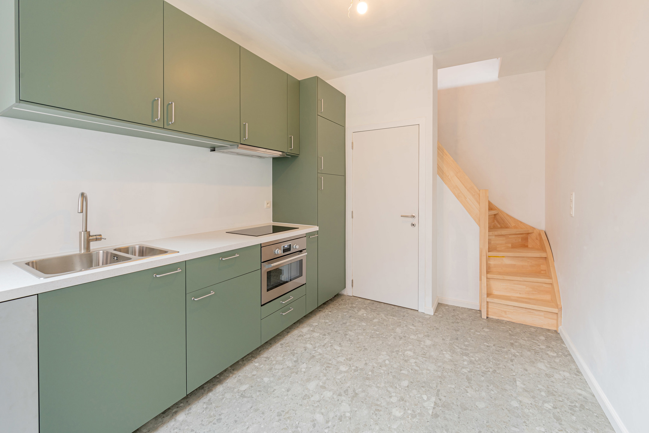 Gerenoveerde stadswoning met karakter in centrum Mechelen - foto 2