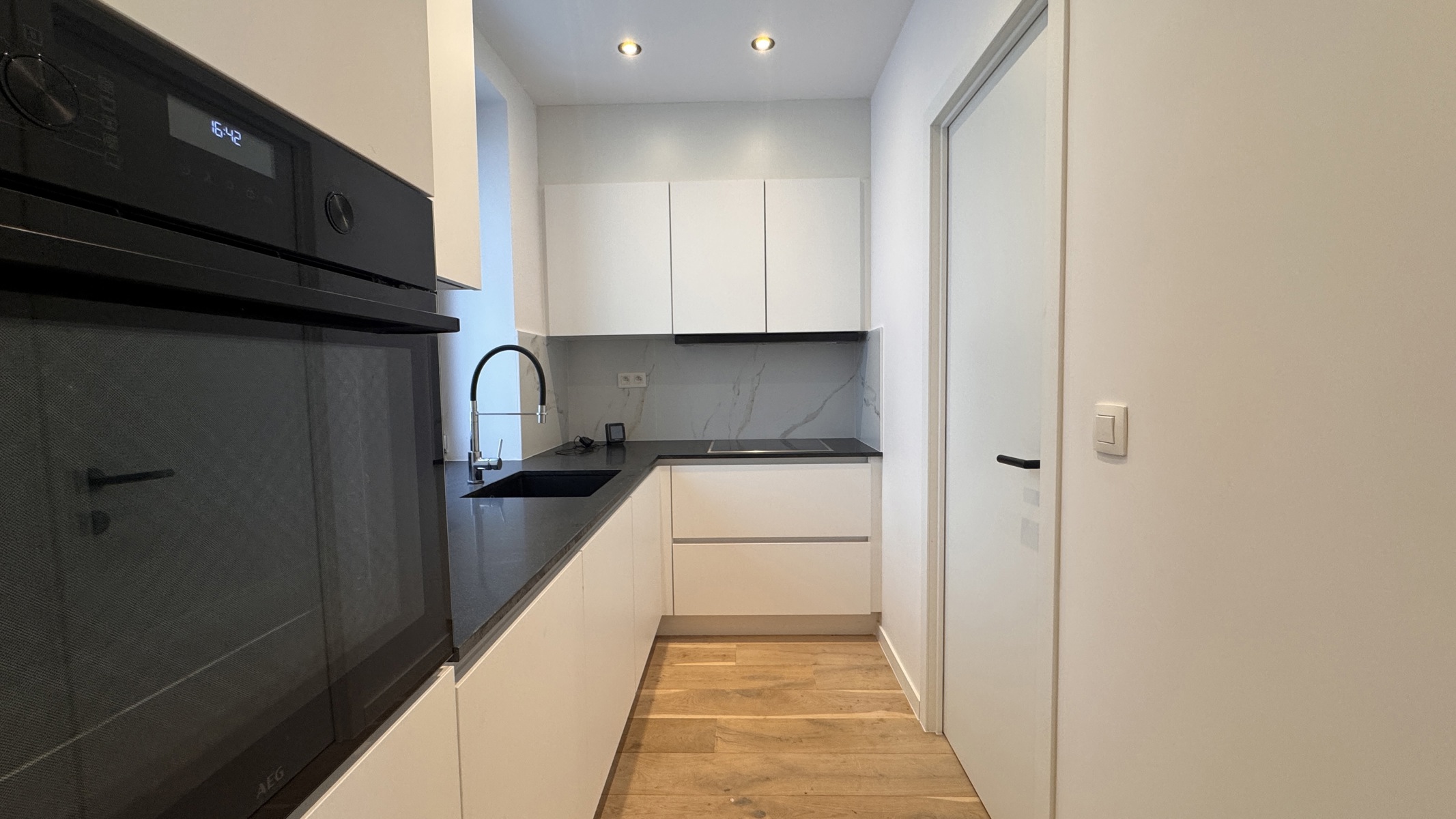 Apartment for rent in Ostend with 2 bedrooms - photo 4