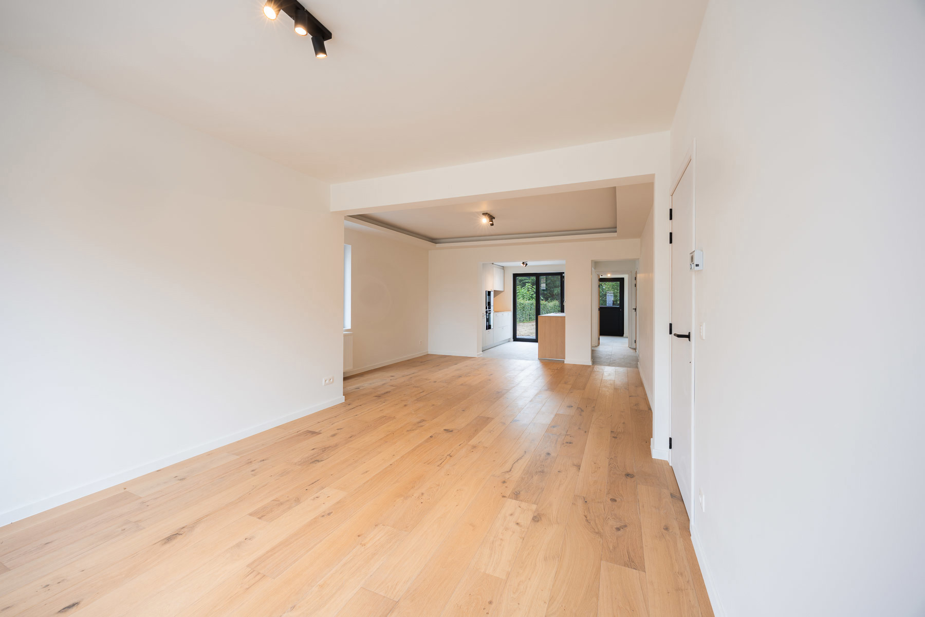 House for sale in Begijnendijk with 3 bedrooms - photo 2