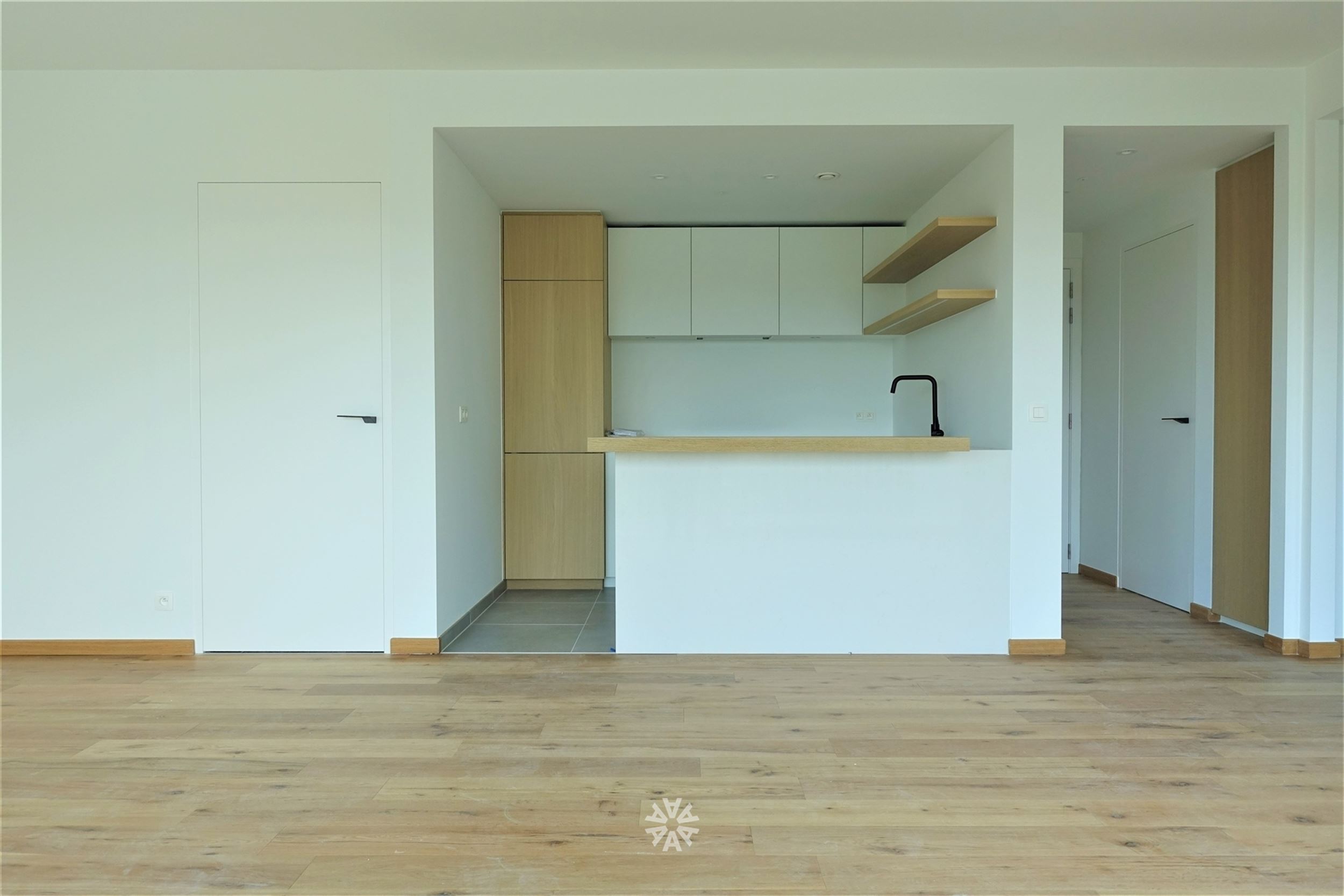 Nieuwbouw 2 slaapkamer appartement met parkeerplaats te huur in Merelbeke - foto 4