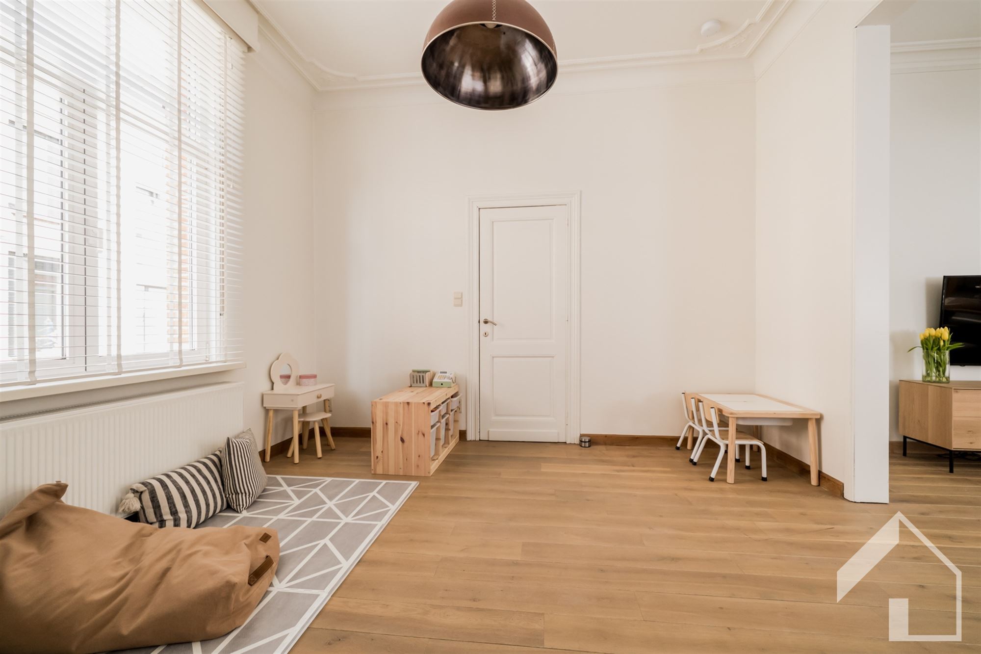 Comfortabele, ruime, instapklare woning met 5 slaapkamers - foto 5