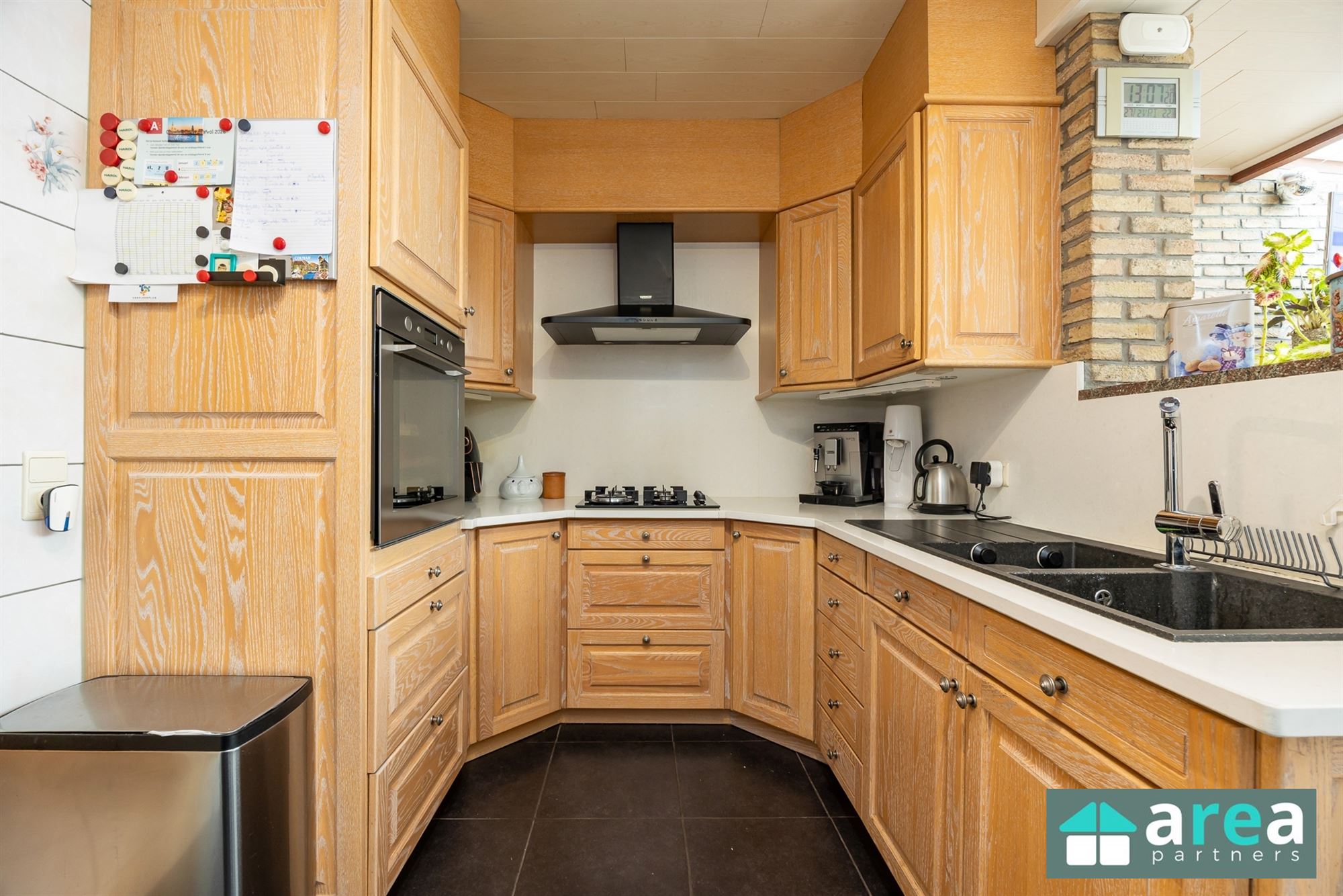 Charmante woning met 4 slpk., garage én tuin! - foto 5