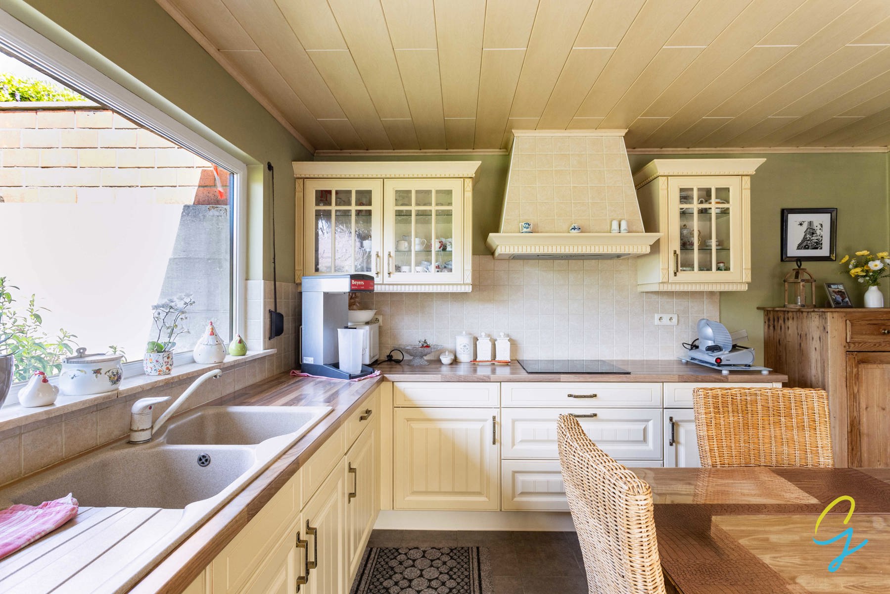 Karaktervolle woning, ruime garage en tal van mogelijkheden - foto 5