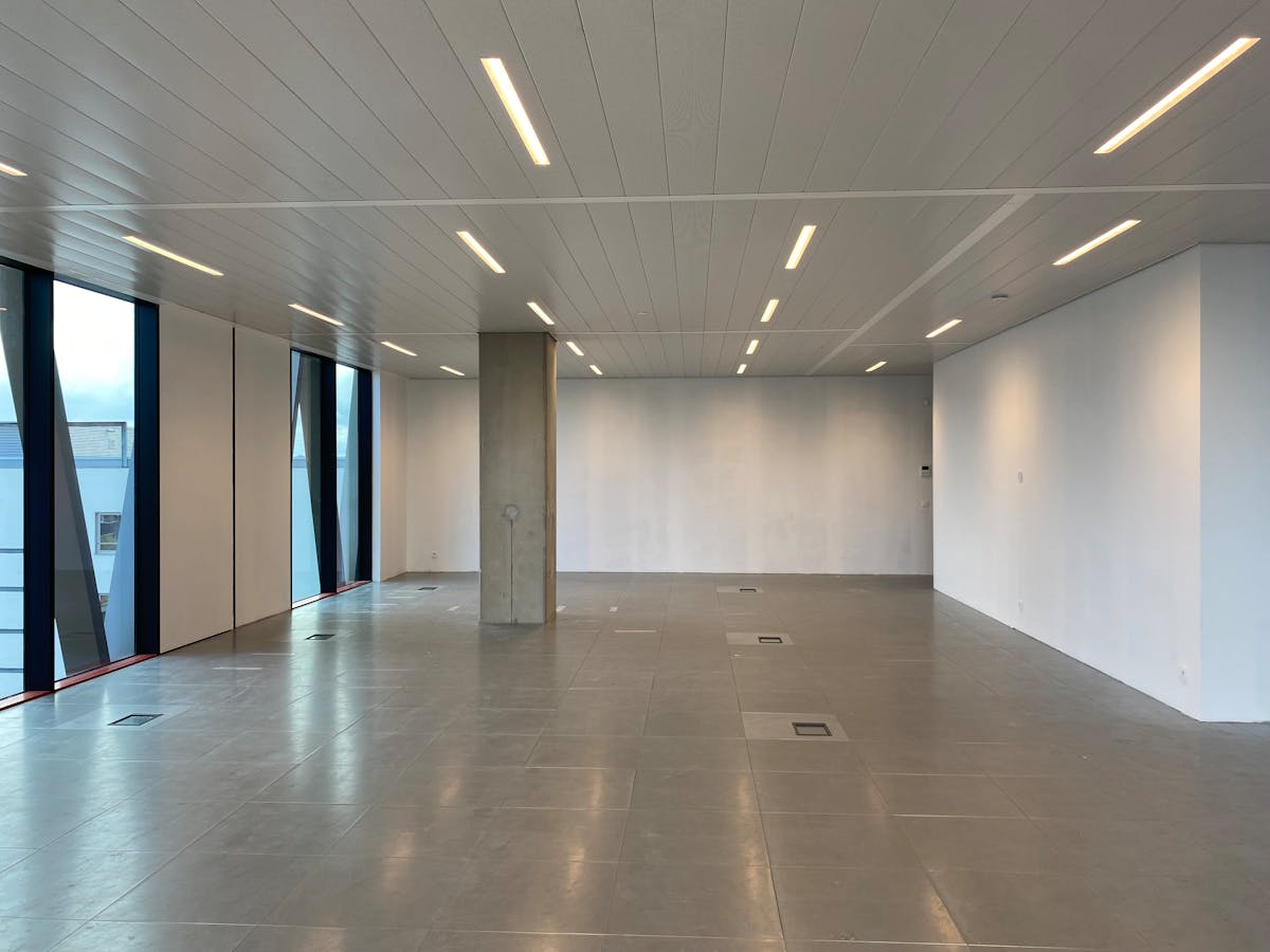Nieuwbouw kantoor in Westwing Toren te Roeselare - foto 5