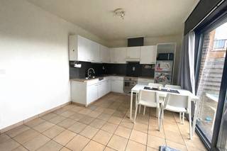 Op een gunstige locatie nabij het centrum van Wervik bevindt zich deze woning boordevol potentieel. Dankzij de vlotte verbindingen, de ruime...