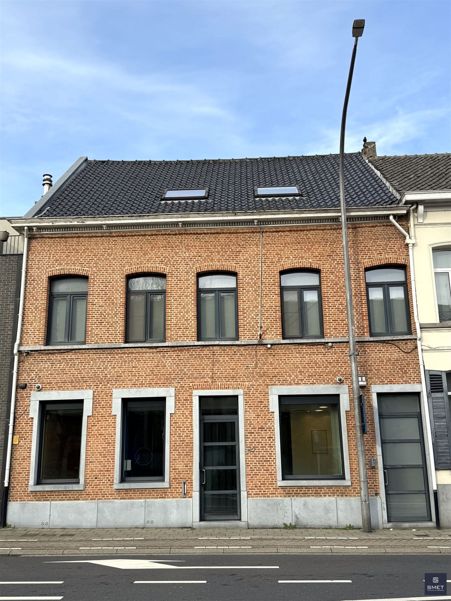 COMMERCIEEL GELEGEN HANDELSRUIMTE - foto 5