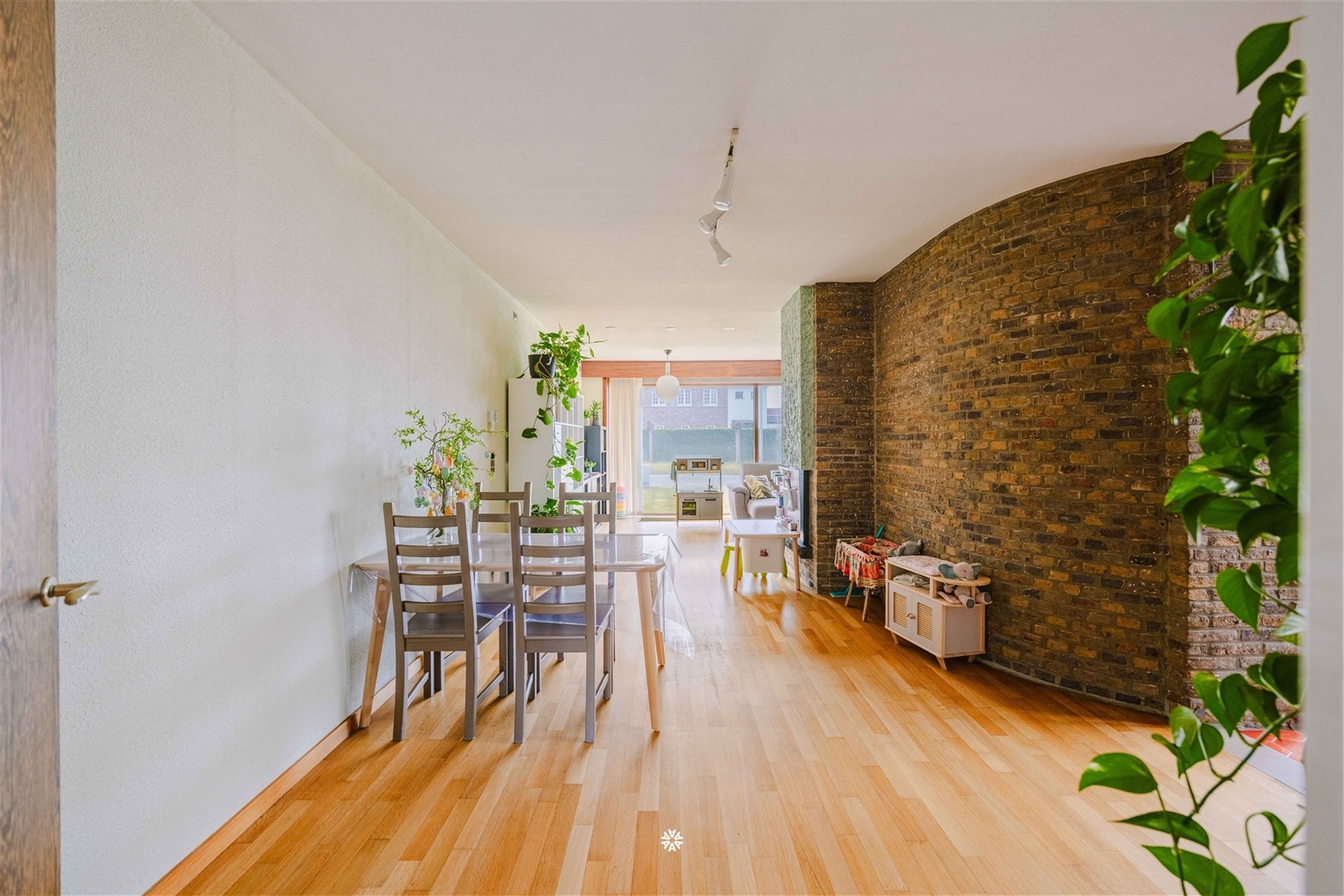 House for sale in Sint-Niklaas with 3 bedrooms - photo 3