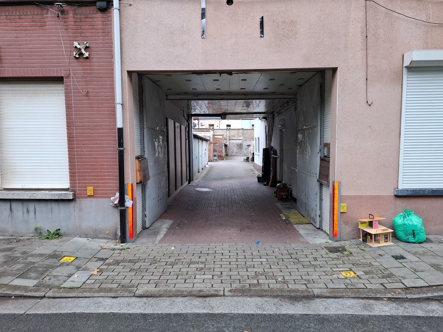 GARAGEBOX(EN) - RABOT/TONDELIER/GERECHTSHOF - foto 4