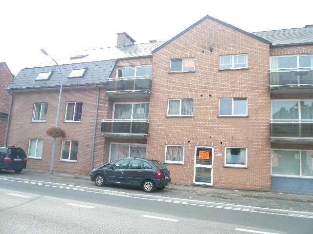 Een energiezuinig gelijkvloers appartement met 2 slaapkamers, privé tuin en garage - foto 1