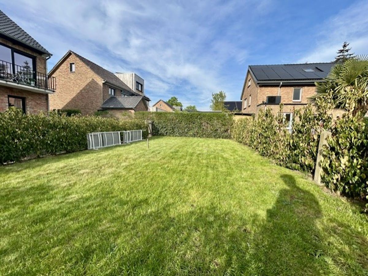 Duplex unique avec balcon ensoleillé et jardin orienté sud-est - photo 5