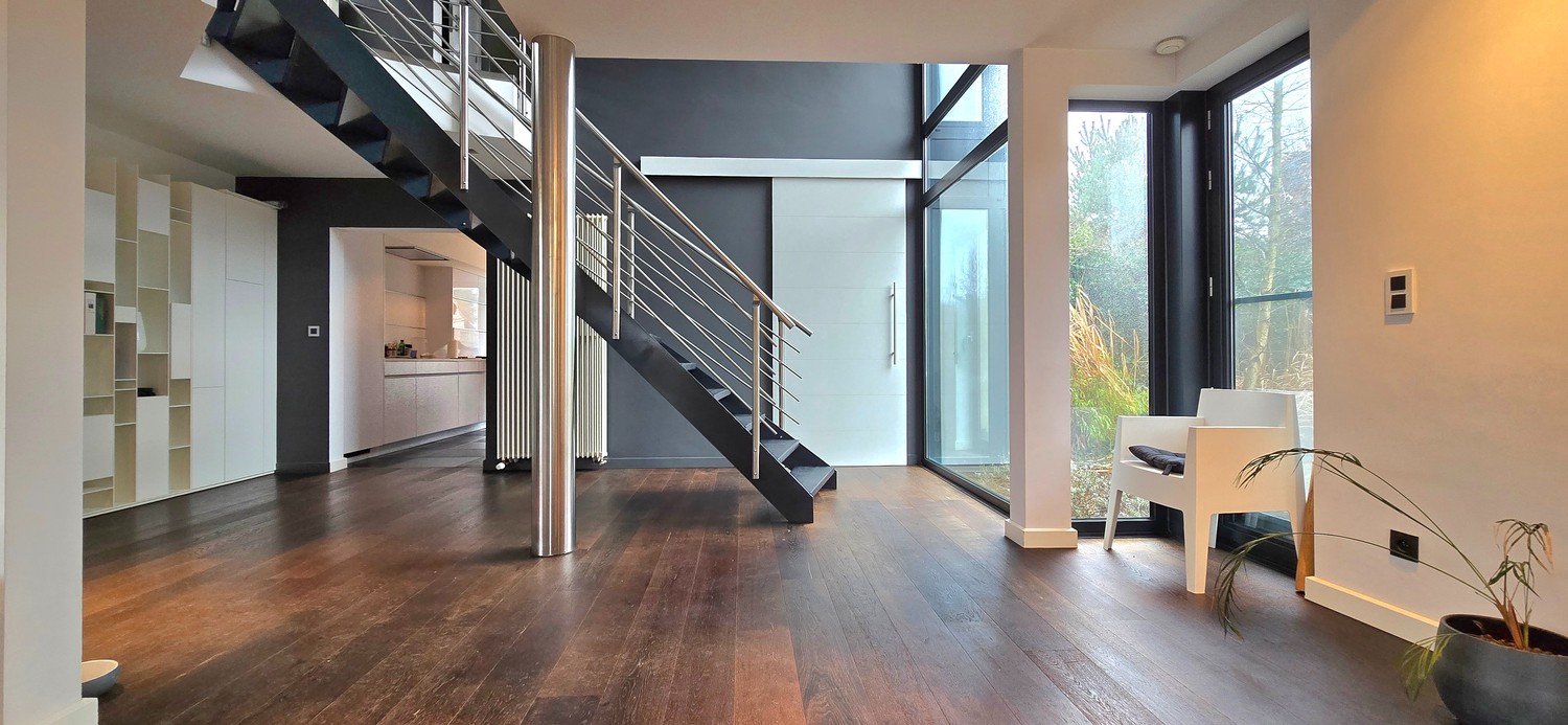 Ruime moderne woning op een perceel van 10a 12ca in een rustige, bosrijke omgeving te koop - foto 4