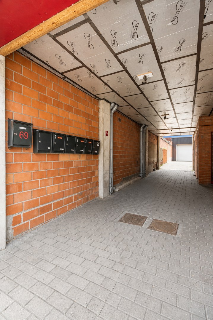 Te koop: Lichtrijk 2-slaapkamerappartement met dubbel terras en EPC-label B in hartje Sint-Niklaas! - foto 4