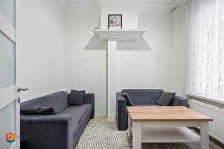 Nabij het centrum van Mechelen bevindt zich deze instapklare woning met 4 slaapkamers en aangename stadstuin. Het bruisende centrum van Mechelen...