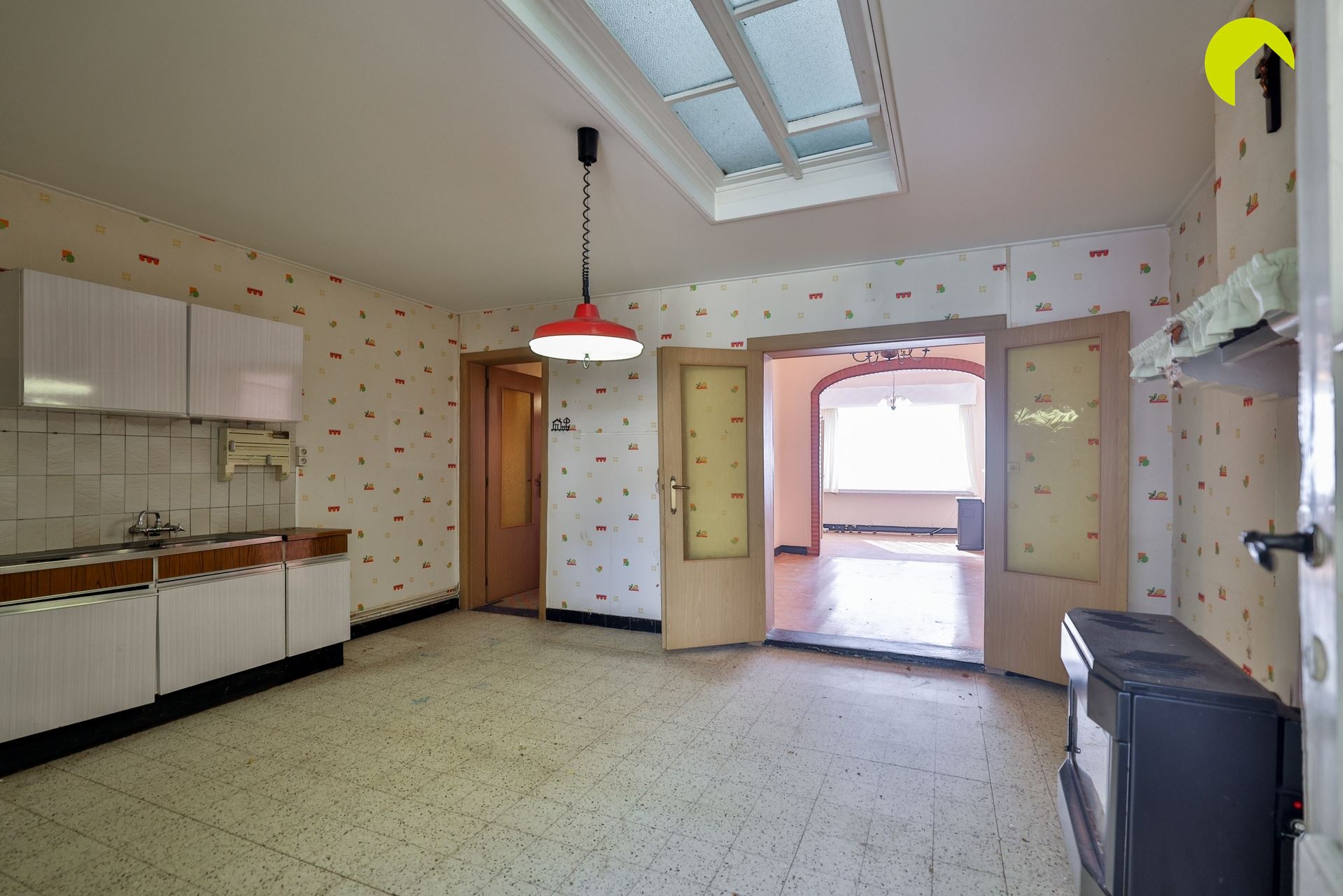 Ter renoveren woning in het centrum van Edegem - foto 5