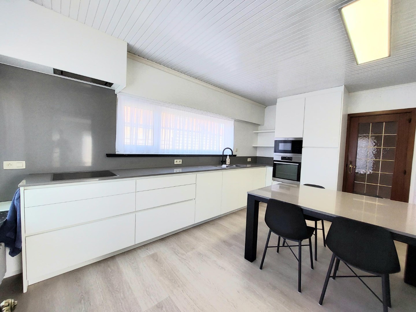 Ruime alleenstaande villa - foto 5