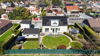 Energiezuinige open bebouwing op toplocatie in Dilsen-StokkemAdres: Dopheidestraat 8, 3650 Dilsen-StokkemDeze ruime, instapklare woning is gelegen in...