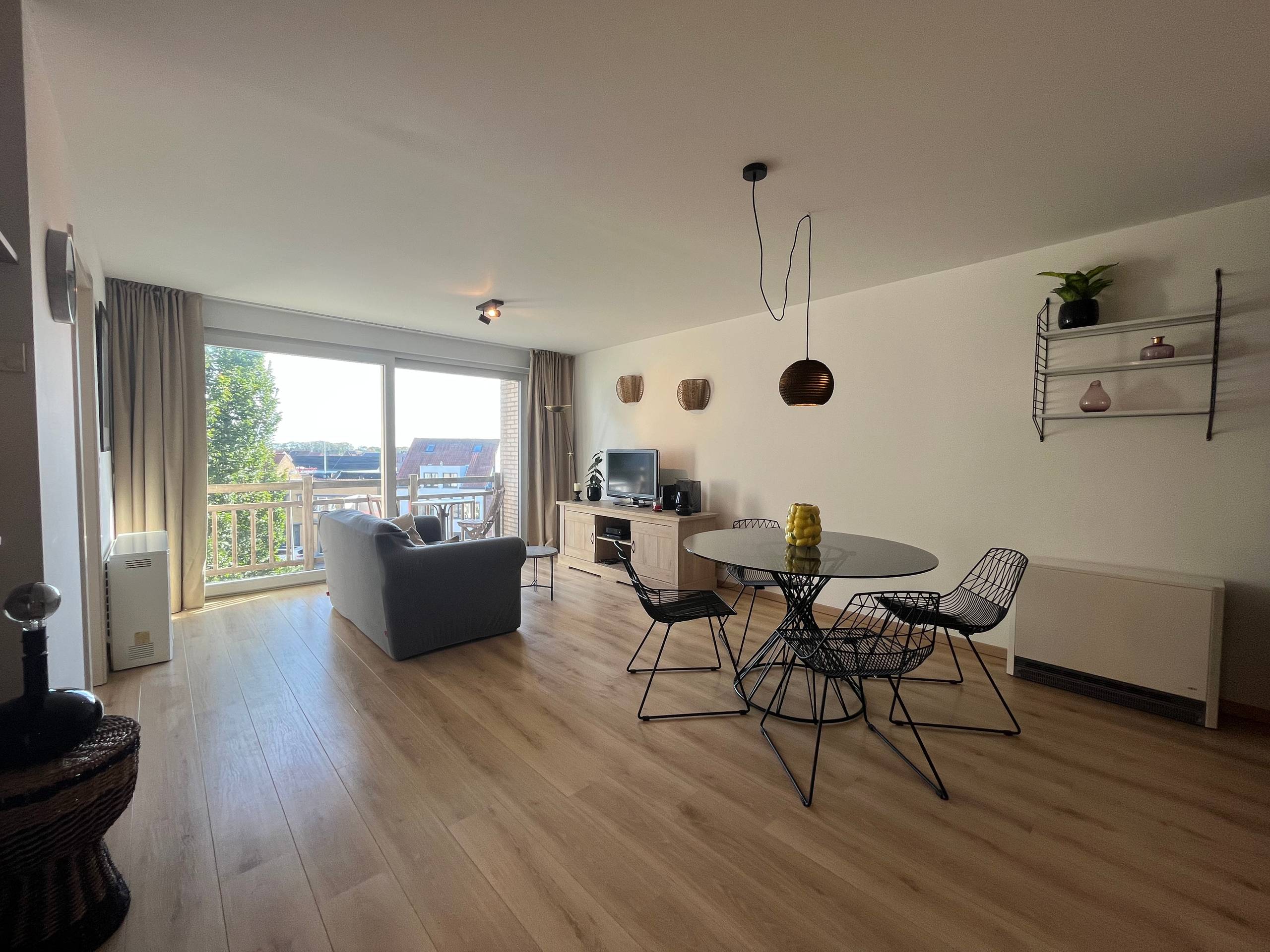 Gemeubeld appartement met terras en 1 slaapkamer in de Tijdokstraat - foto 5