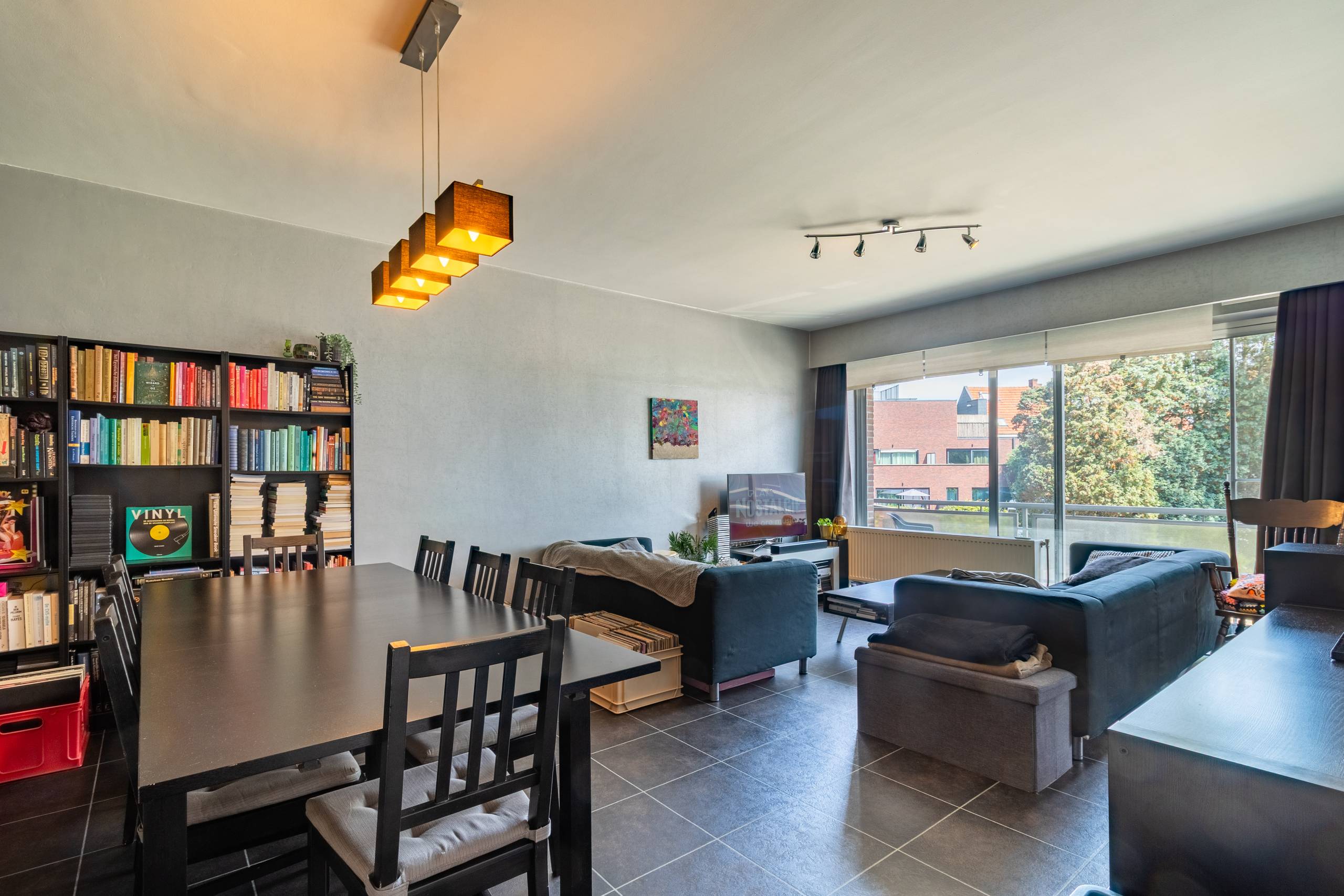 Appartement met 2 tot 3 slaapkamers en garagebox! - foto 2