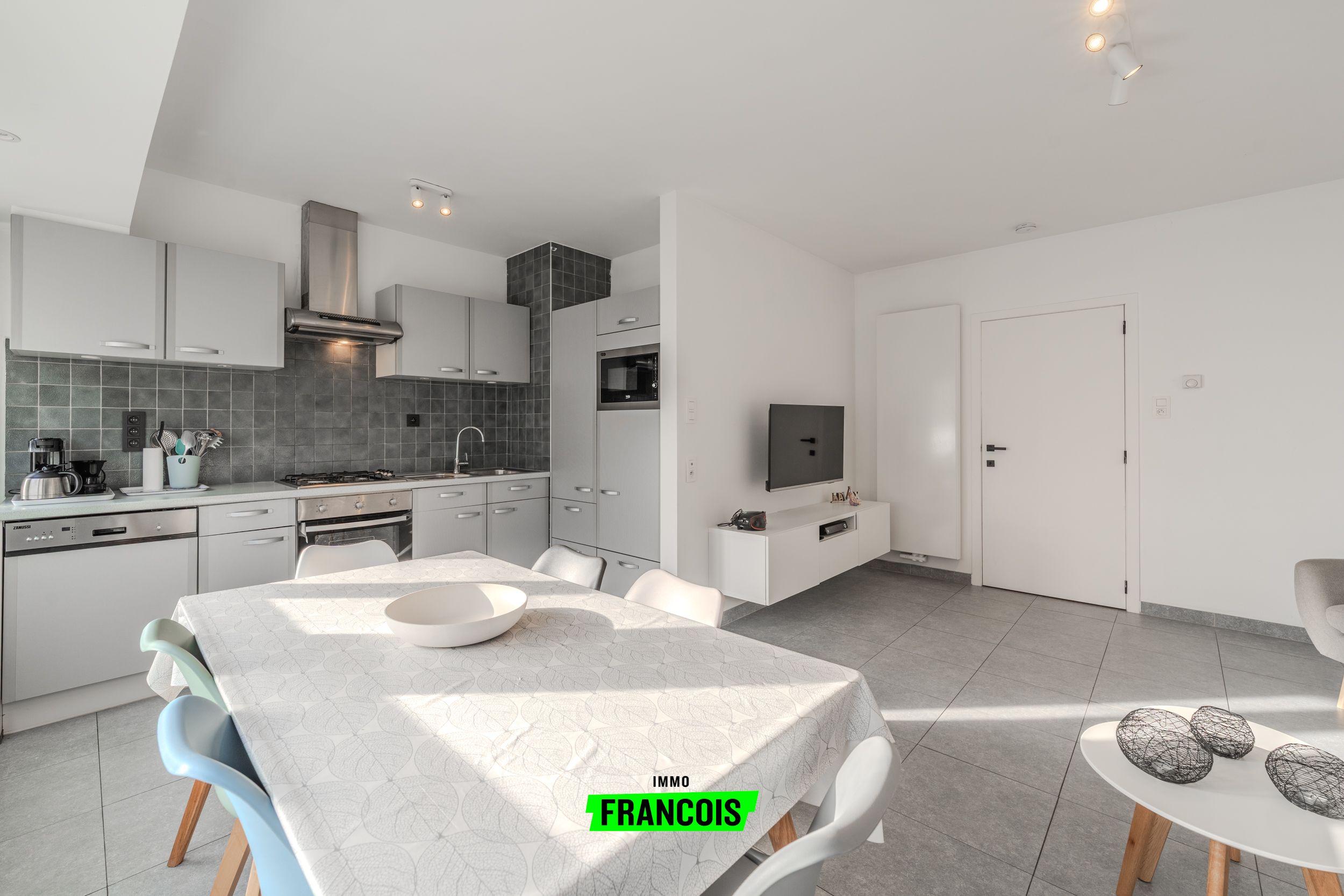 Lichtrijk instapklaar Appartement (EPC B) met 2 Slaapkamers dicht bij Zee te Westende-Bad - foto 5