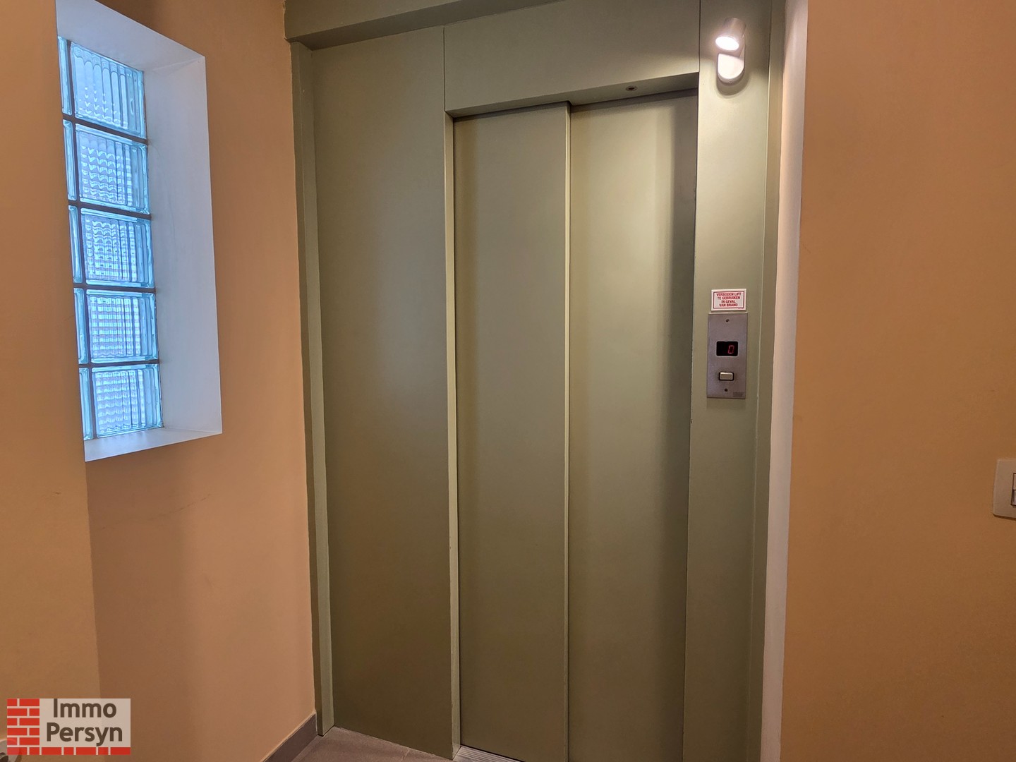 Ruime gerenoveerde triplex te Begijnendijk - foto 4