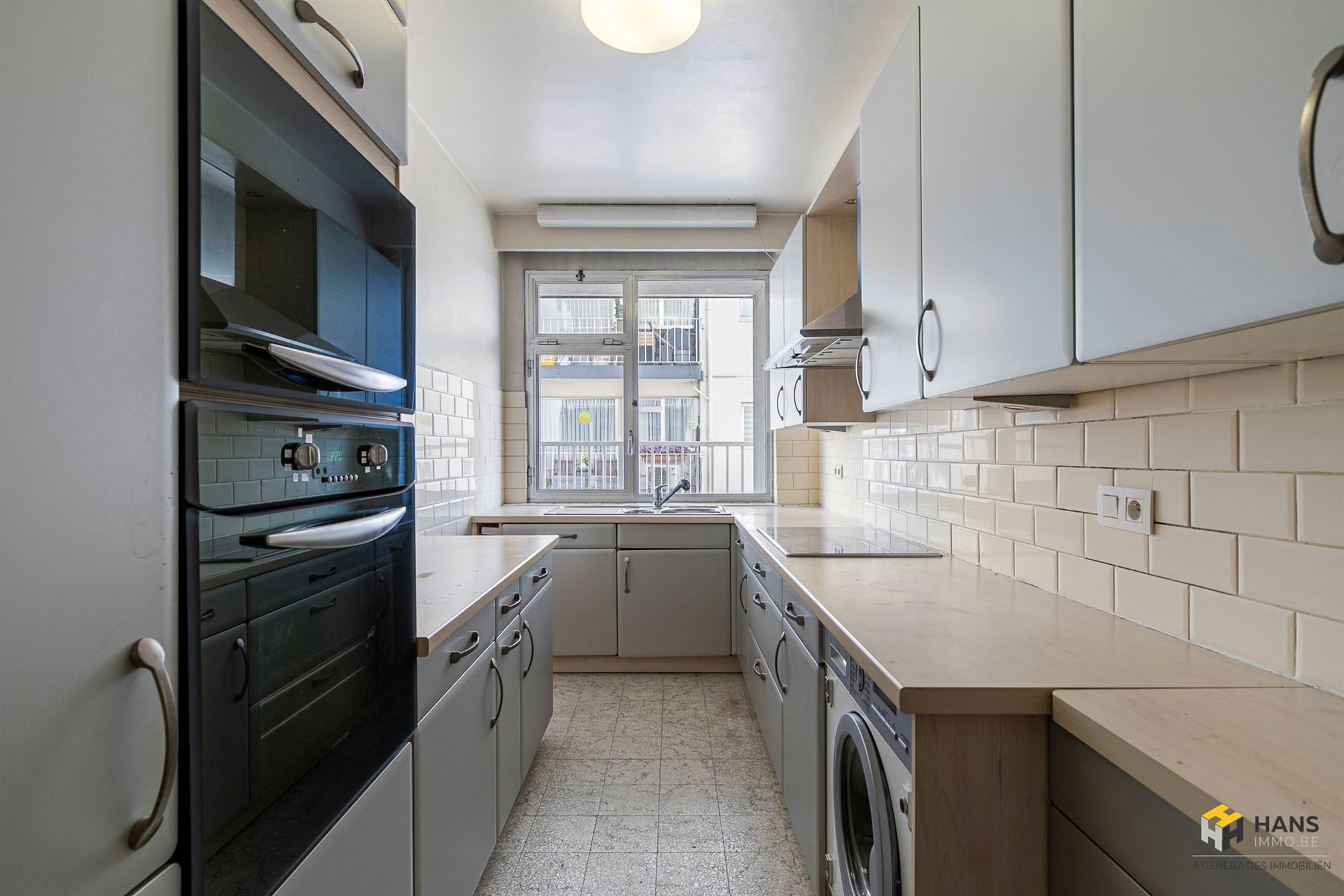 Te renoveren appartement (119 m²) met 3 slaapkamers en terras (5 m²) in Deurne. - foto 4