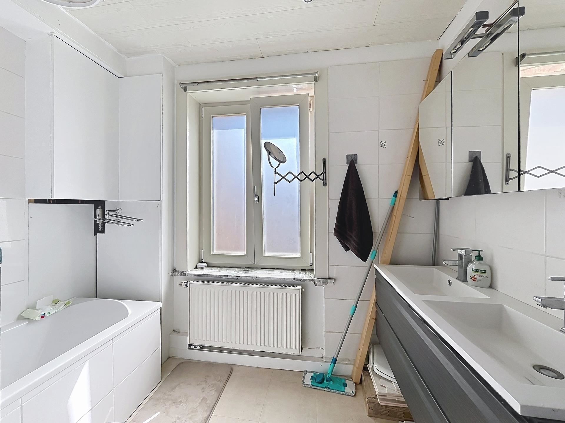 Apartment for sale in Roeselare with 2 bedrooms - photo 4