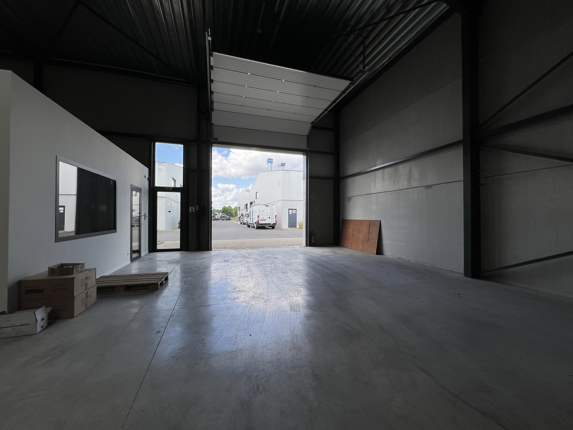 Commercial à louer à Nazareth - photo 4