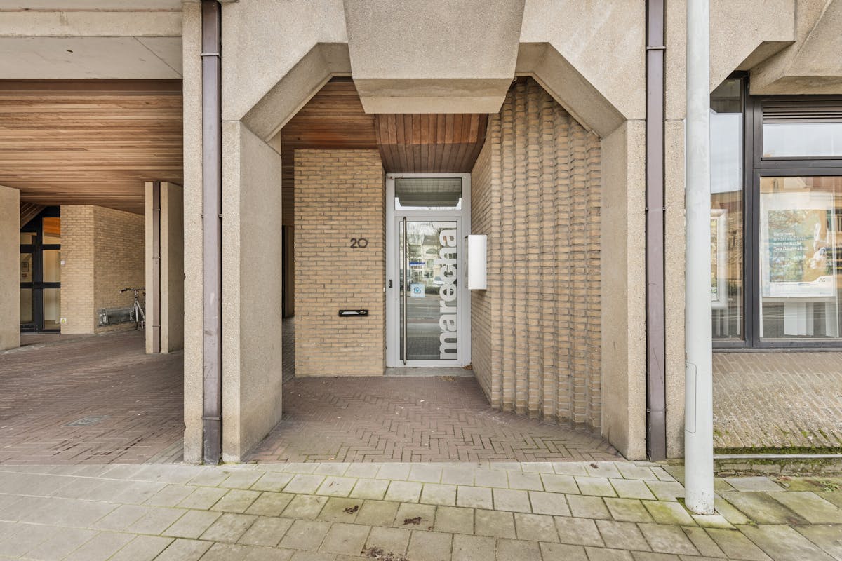 Instapklaar kantoor (208 m²) te koop op toplocatie in Assebroek - foto 4