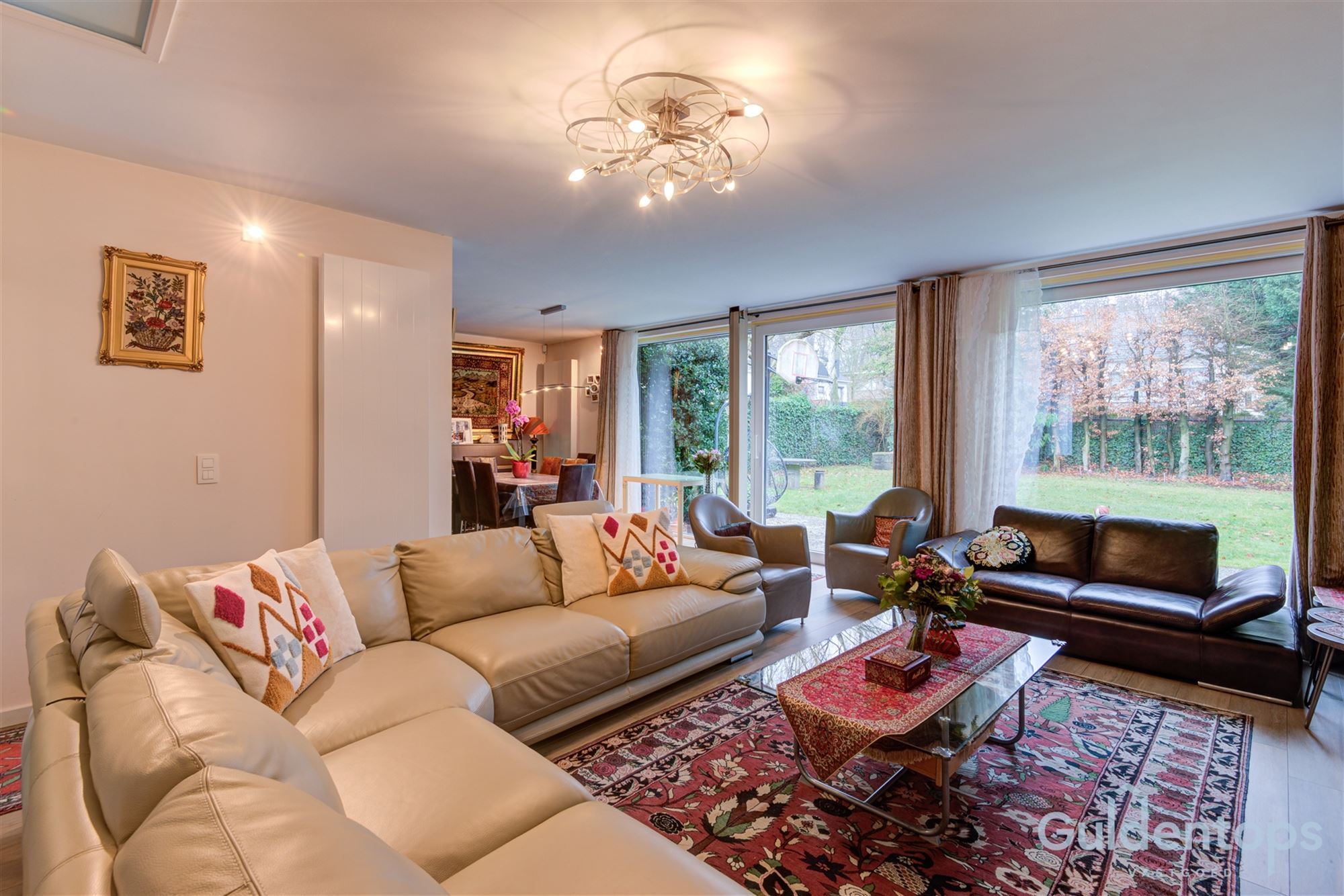 Knappe villa op exceptioneel perceel in gegeerde wijk - foto 4