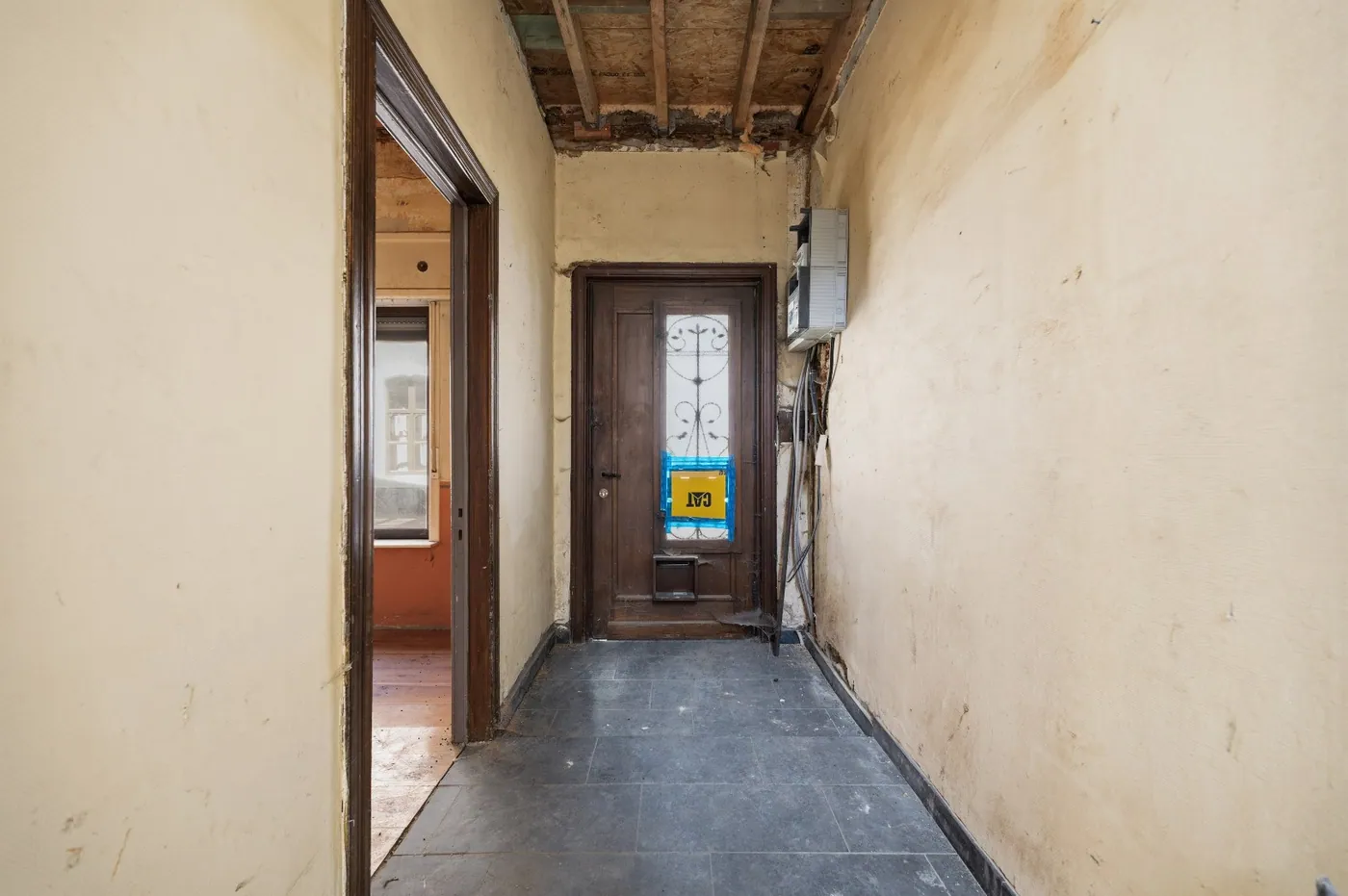 Totale renovatie met 5-slaapkamerpotentieel op toplocatie - foto 4