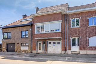 House for sale in Sint-Pieters-Leeuw