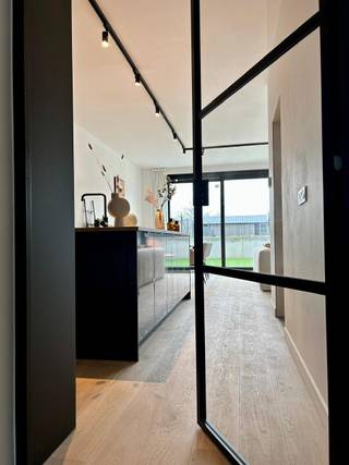 Op zoek naar een moderne, energiezuinige woning met hoogwaardige afwerking? Deze BEN-woning (EPC A) in het hart van Beselare combineert comfort,...