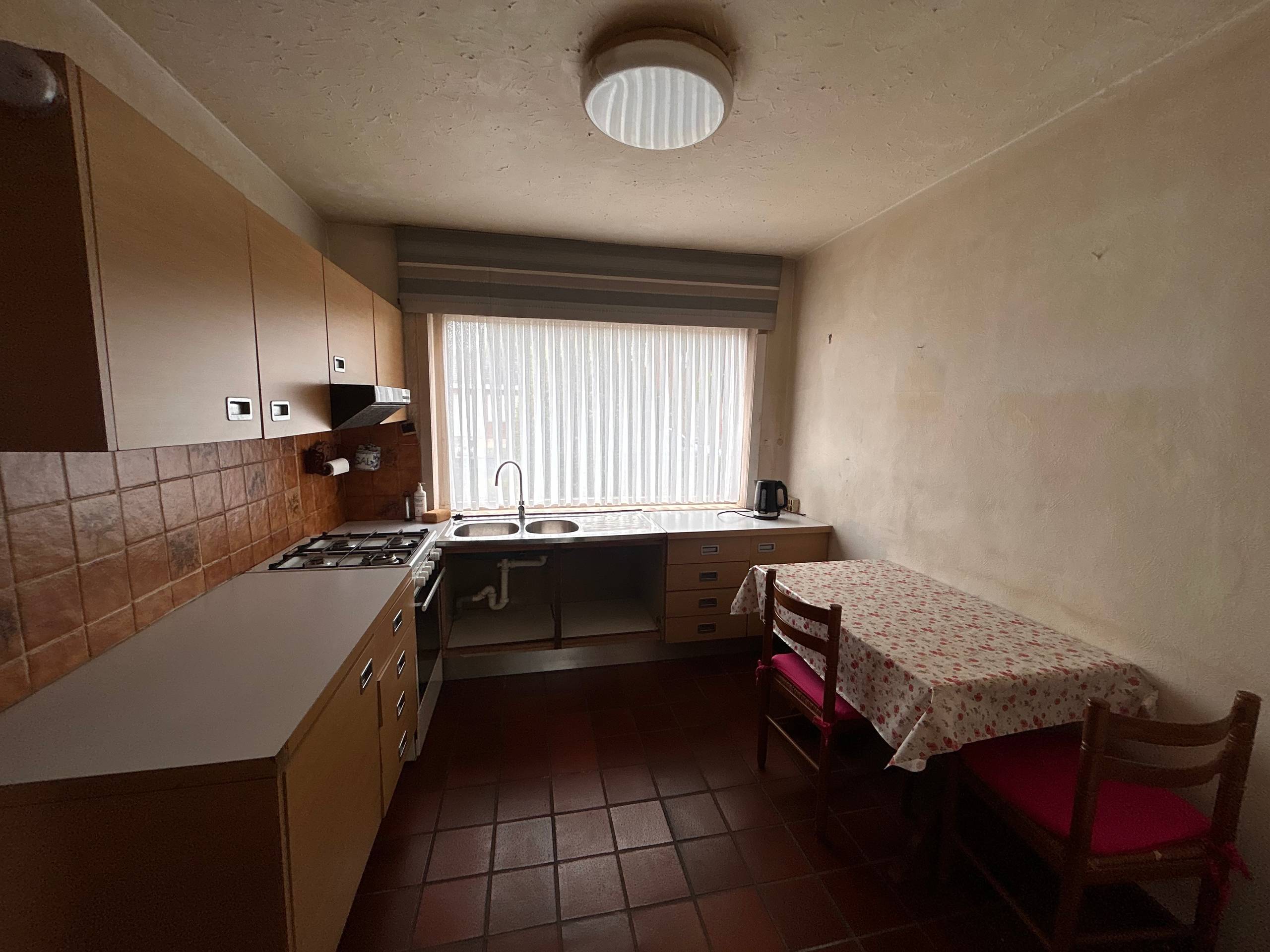 Woning met garage gelegen te Rekkem in rustige wijk - foto 5