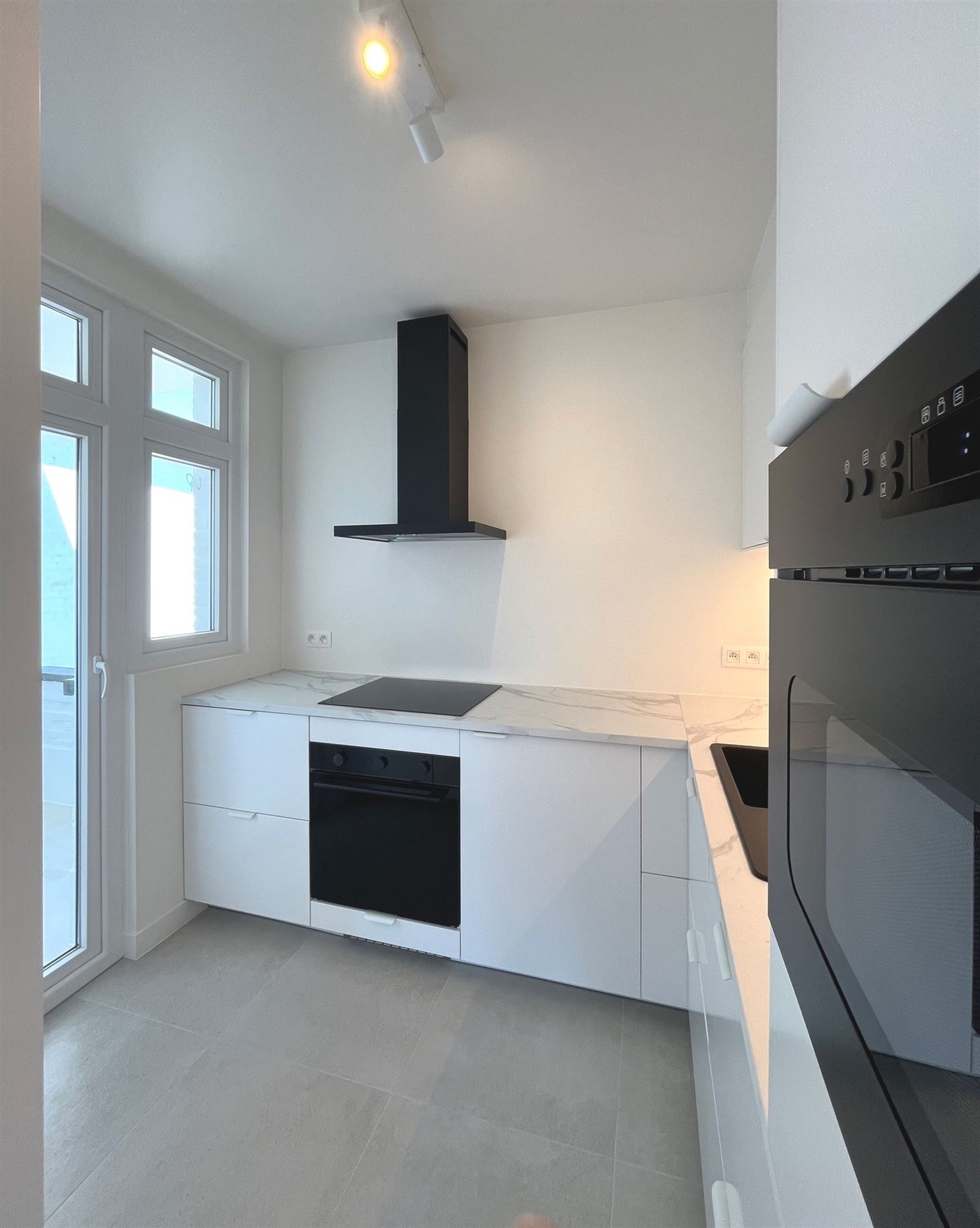 Appartement à vendre à Berchem avec 2 chambres - photo 3