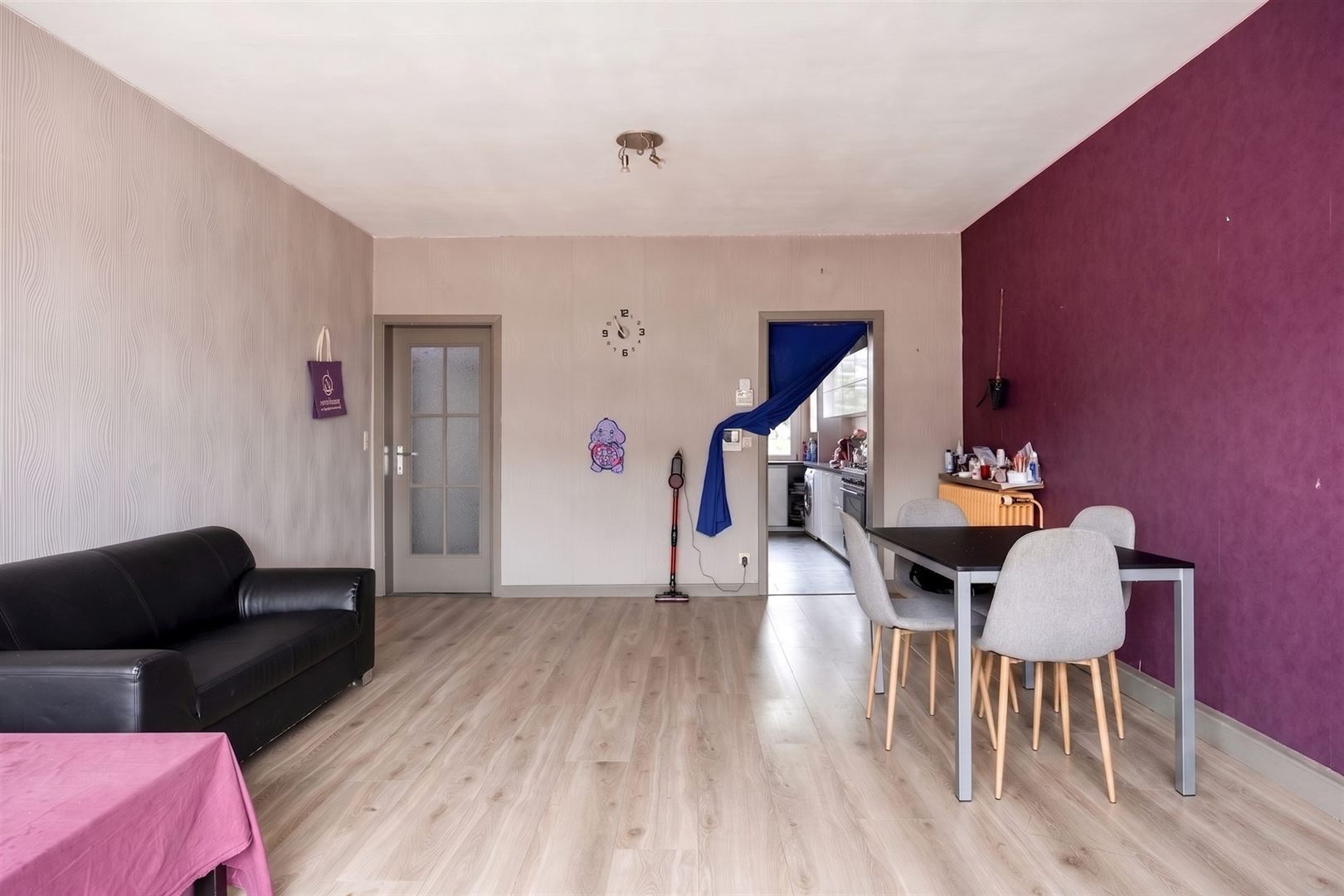 Appartement op eerste verd.- opp. 94 m² - 2 parkeerplaatsen - foto 5
