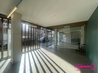 Commercial for sale in Meulebeke