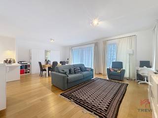 ETTERBEEK, uitstekende ligging, vlak bij de Europese instellingen. Op een steenworp afstand van de metrostations Mérode en Montgomery, appartement...