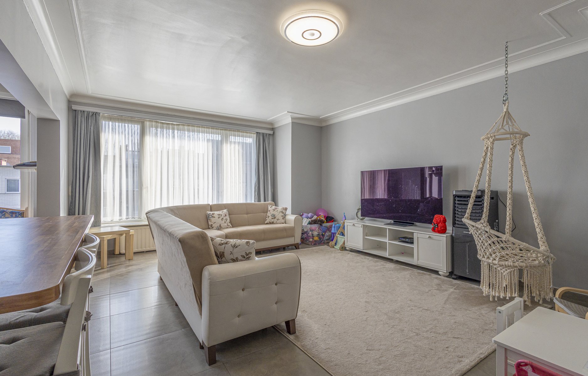 Aangenaam appartement met één slaapkamer en autostaanplaats - foto 2