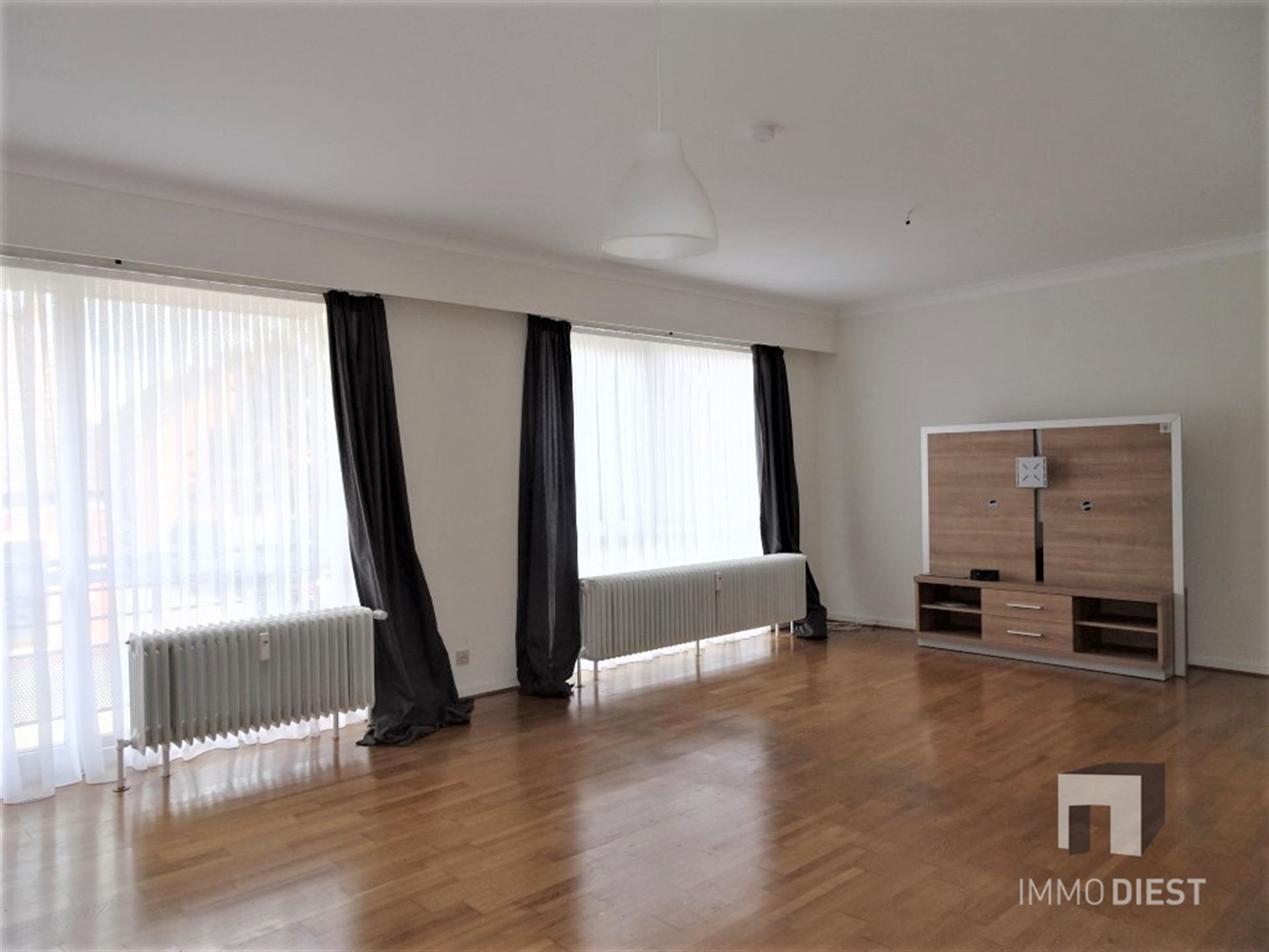 Appartement 1ste verdieping - met garagebox - foto 4