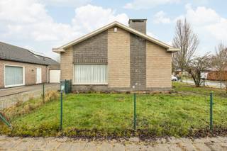 Leuke laagbouwwoning met 3 slaapkamers, oprit en tuin in rustige woonwijk. Deze verzorgde laagbouwwoning biedt een uitstekende combinatie van...
